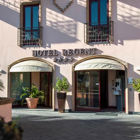 Hotel Regent - In Pieno Centro San Benedetto del Tronto Ngoại thất bức ảnh