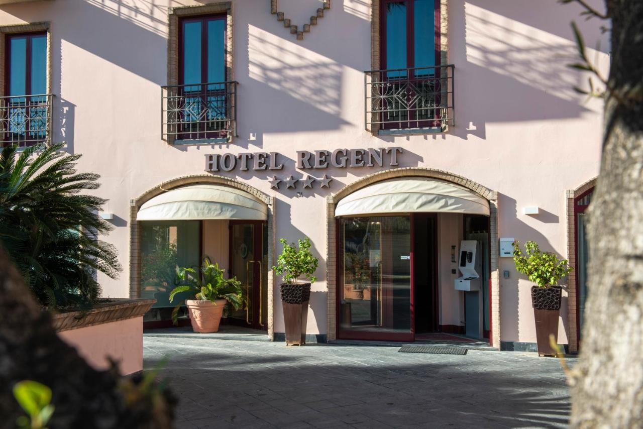 Hotel Regent - In Pieno Centro San Benedetto del Tronto Ngoại thất bức ảnh
